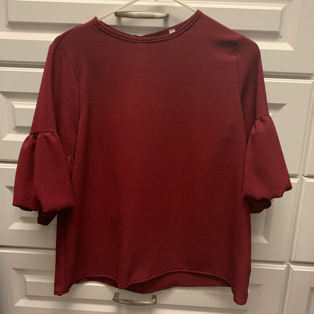 Flutter sleeve boutique top